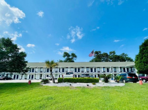  Magnolia Inn gautier- ocean springs- pascagoula  Гаутьер